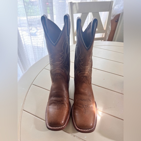 Shyanne leather boots - Picture 1 of 8